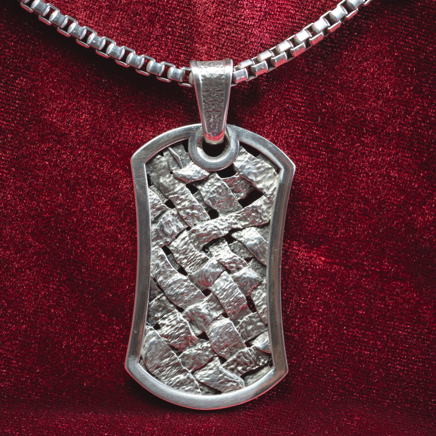 Dog Tag "Arc"