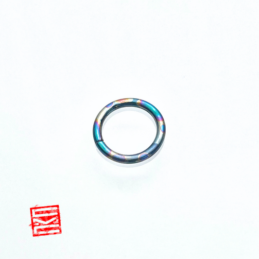Blue Oil Slick Niobium Seam Ring